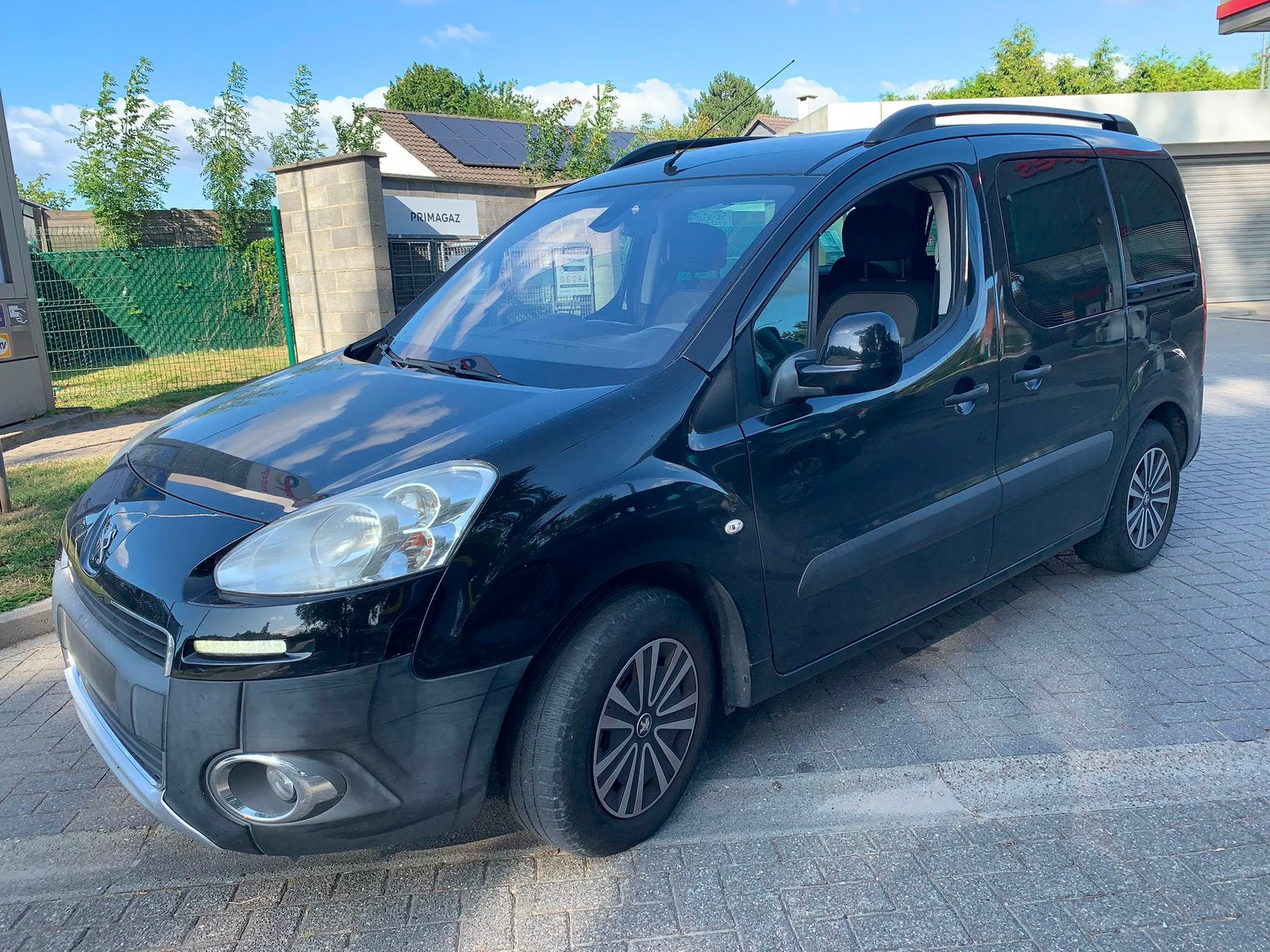 Peugeot Partner 1.6HDi* 2013* 173.000km*92PK* A/C*5 P, Autos, Euro 5, Entreprise, Capteur de stationnement, Boîte manuelle