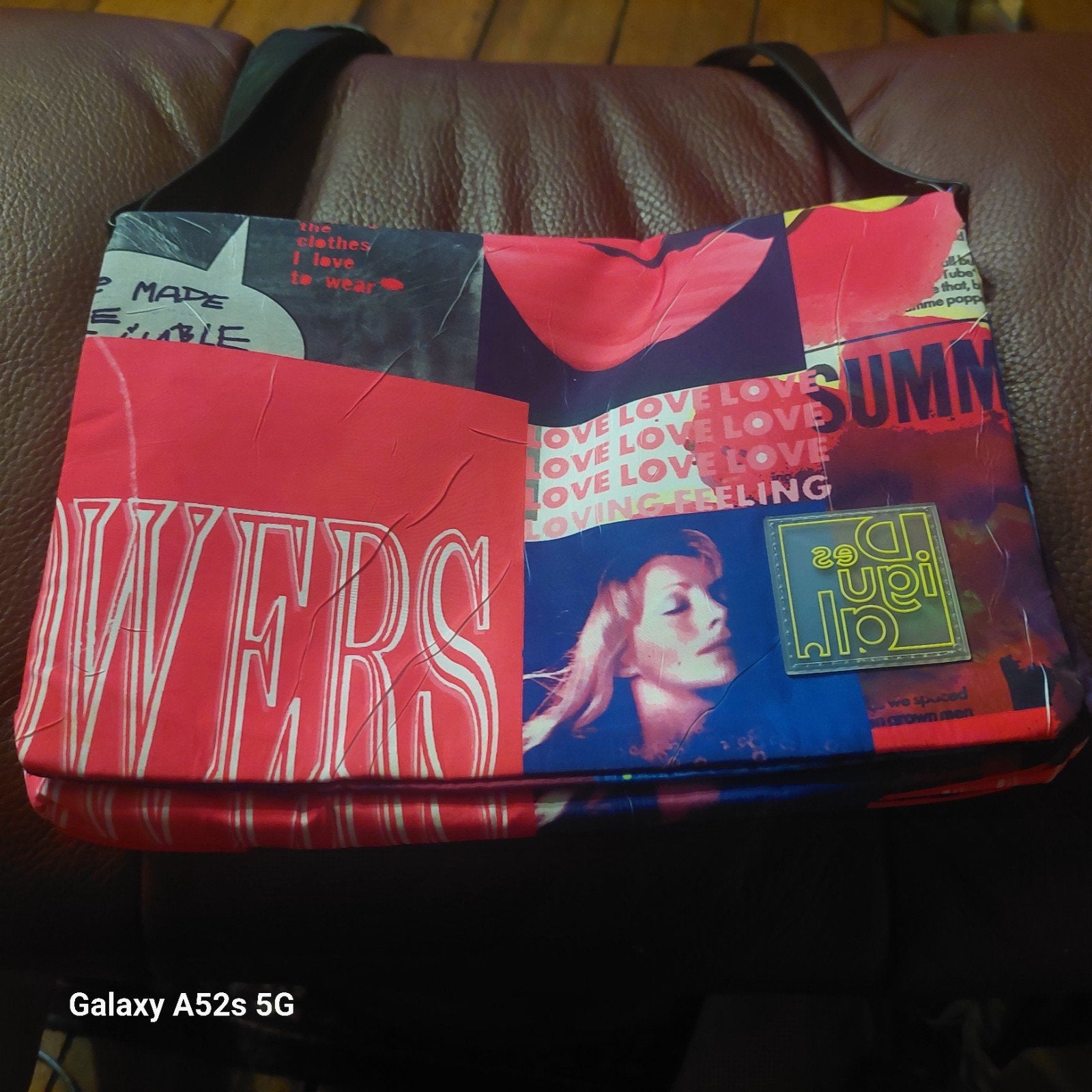 Sac à main Desguial, Enlèvement