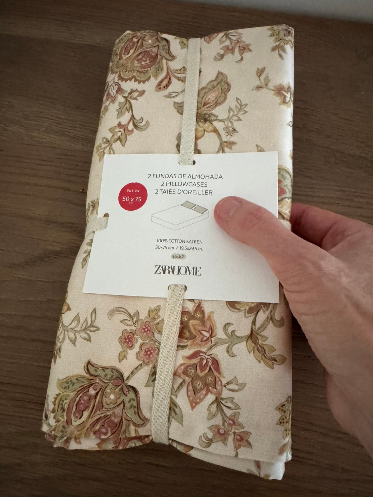 taies d'oreiller Zara Home, Maison & Meubles, Neuf, Beige, Lavable, Coton