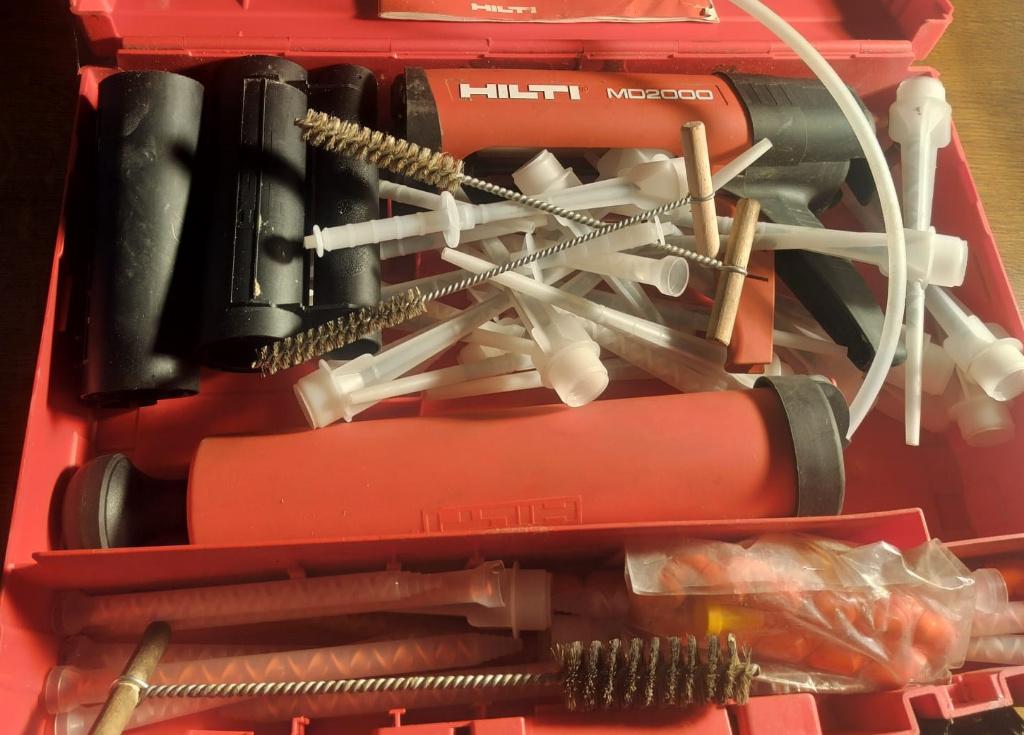 Pistolet ancrages chimiques Hilti MD 2000, Enlèvement, Utilisé