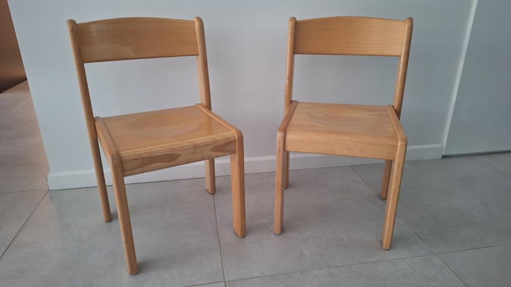 Twee houten kinderstoeltjes, Ophalen, Gebruikt, Stoel(en)