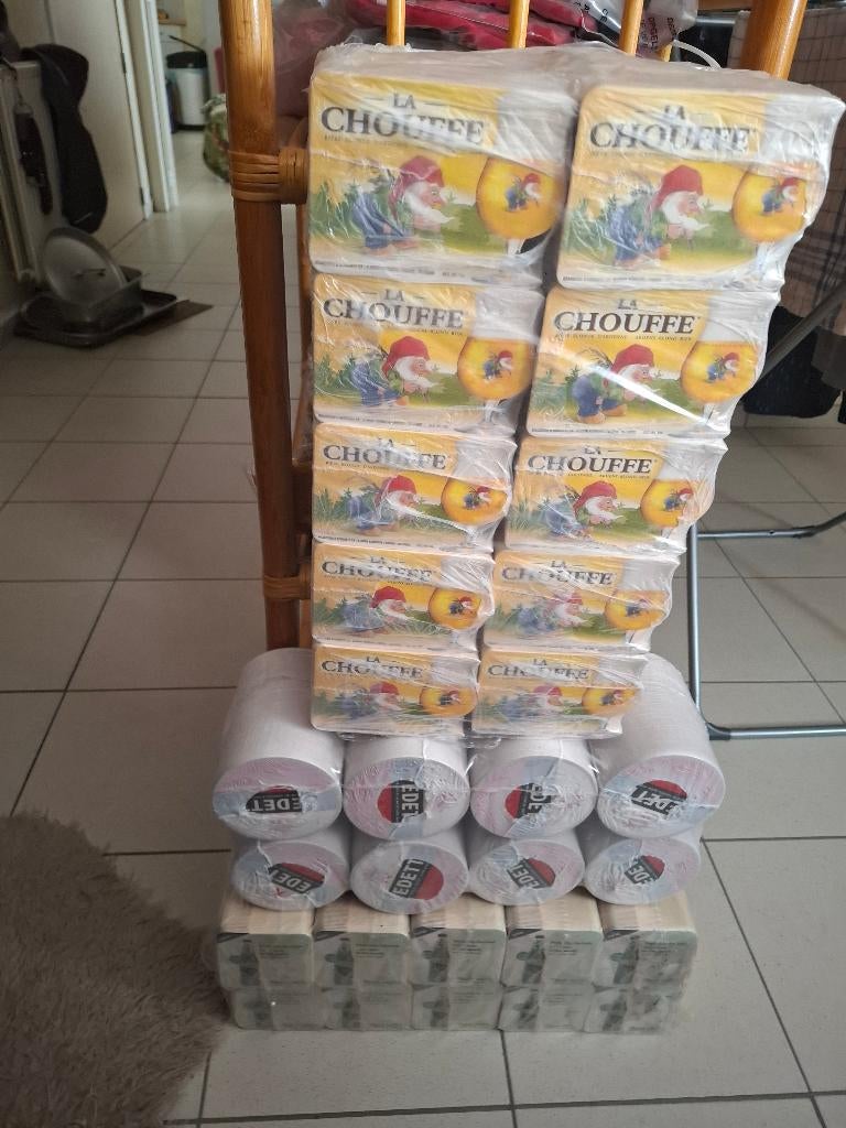 9 La chouffe glazen en 1 beker, Verzamelen, Biermerken, Ophalen of Verzenden, Nieuw, Glas of Glazen, Duvel