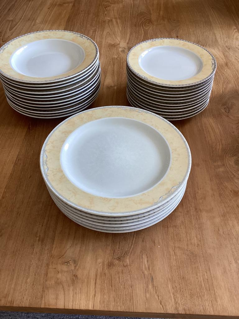 30 assiettes, Maison & Meubles, Enlèvement