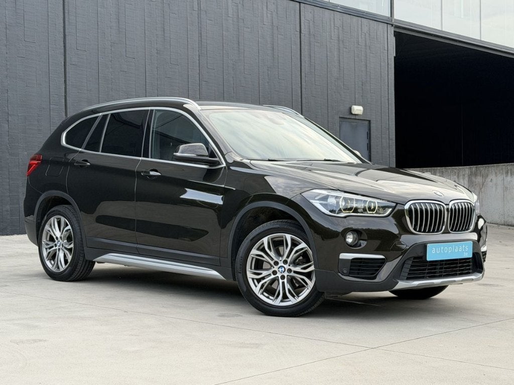 BMW X1 sDrive18d X Line 2016 HeadUp Trekhaak Eerste eigenaar, Auto's, BMW, Bruin, USB, Leder, 5 deurs