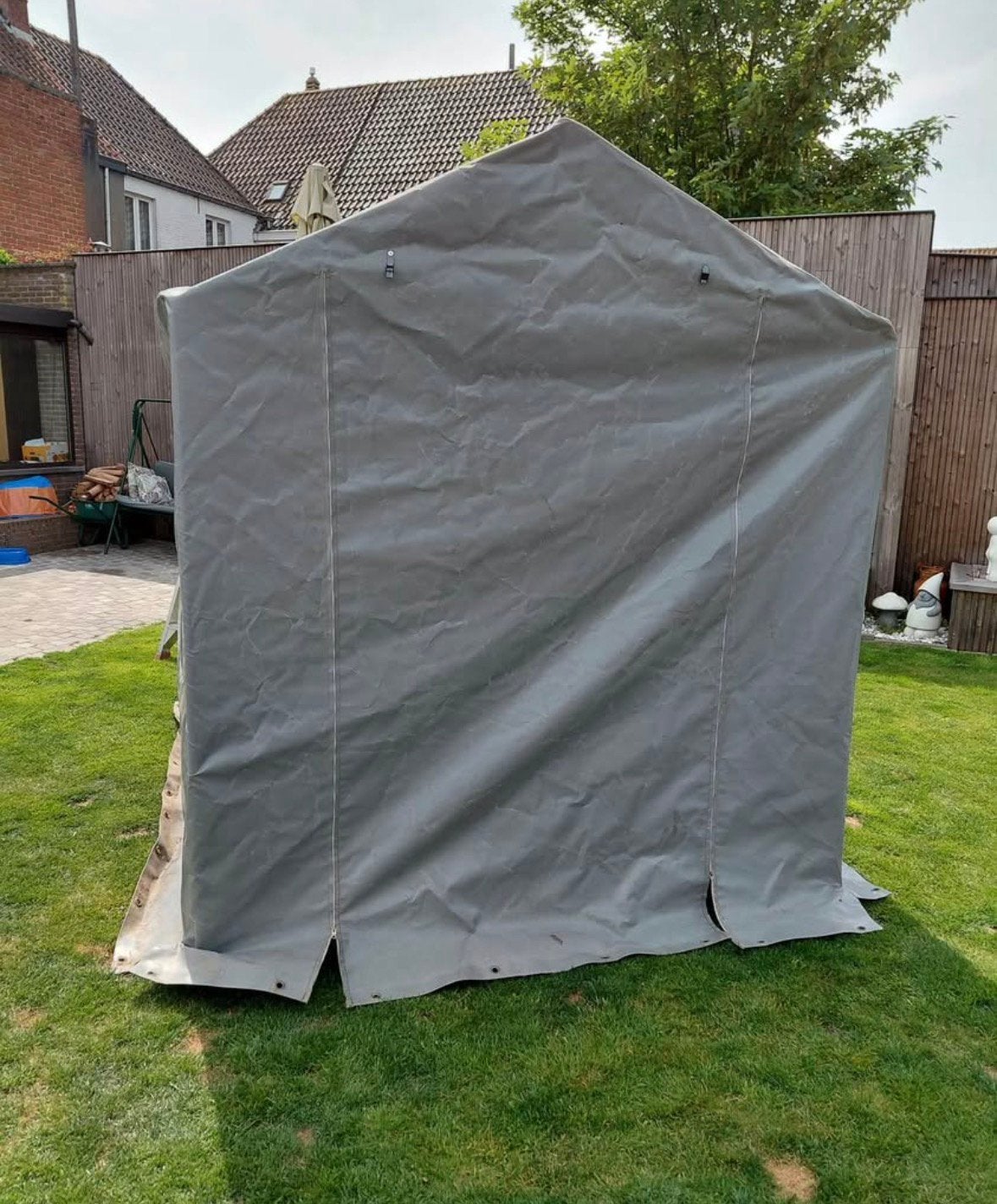Bijzet tent, Ophalen, Zo goed als nieuw