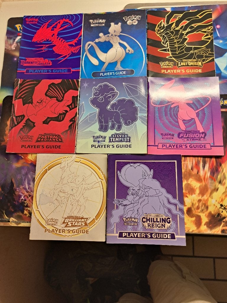 19 Verschillende Pokemon Player's Guide, Enlèvement ou Envoi, Comme neuf, Livre ou Catalogue