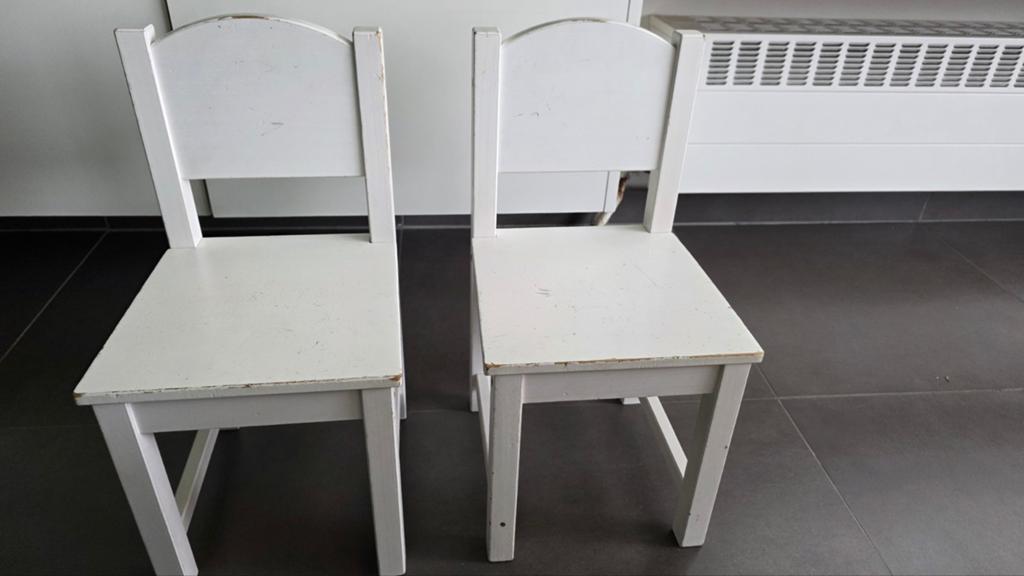 Houten kinderstoeltjes ikea, Kinderen en Baby's, Ophalen