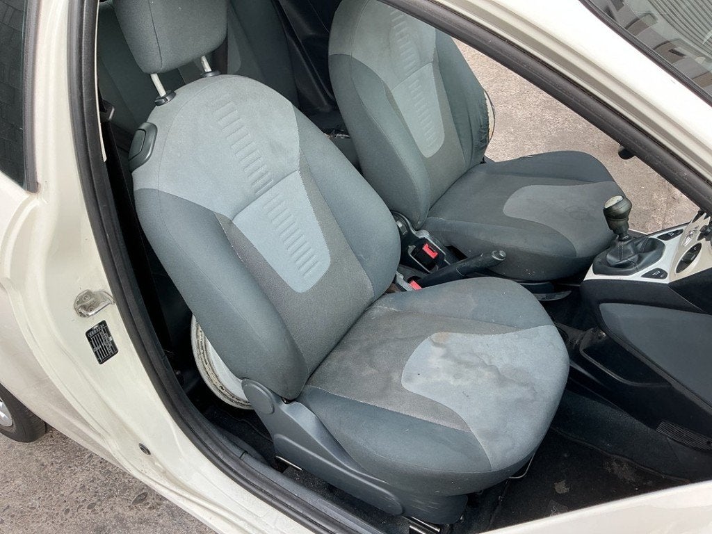 SIEGE AVANT DROIT ( PASSAGER ) Ford Ka II (01-2008/05-2016), Henry-Ford-Straße  1
50735  Köln, DE, Ford-Werke GmbH, Kunden@ford.com