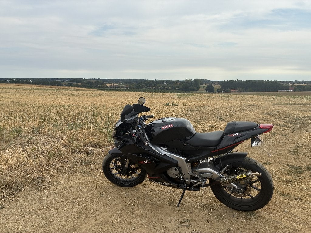 Aprillia RS 125CC, Motos, Occasion, Jusqu'à 11 kW, Permis Moto A1 minimum, 140 cm³