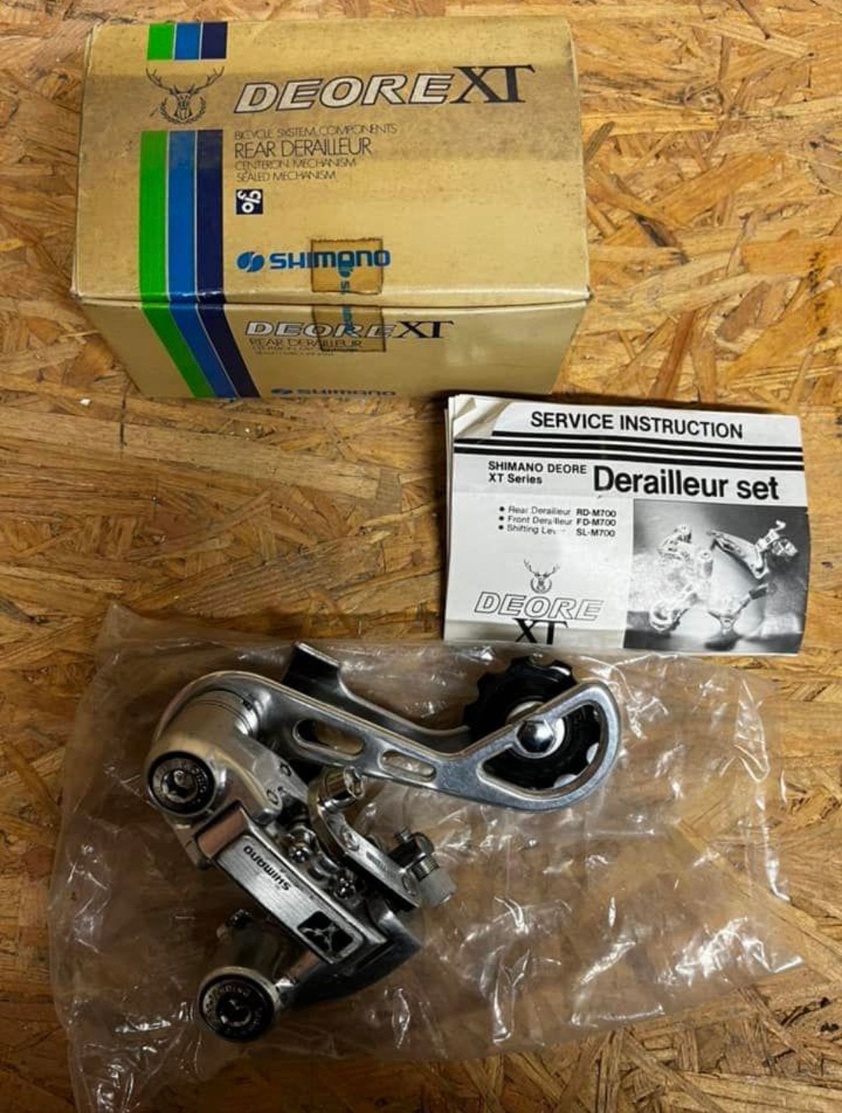 Dérailleur neuf deore xt shimano vintage, Enlèvement, Neuf