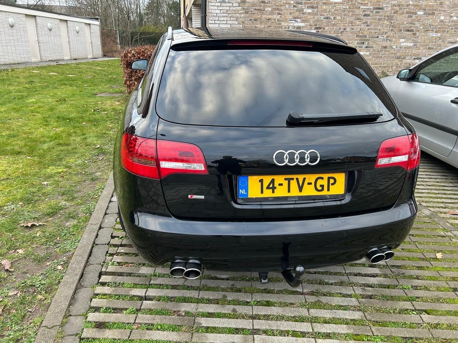 Audi A6 2.0 Tfsi Avant 125KW 2007 Zwart MOTOR PROBLEEM, Autos, Audi, Particulier, A6, Sièges sport, Attache-remorque, Essence