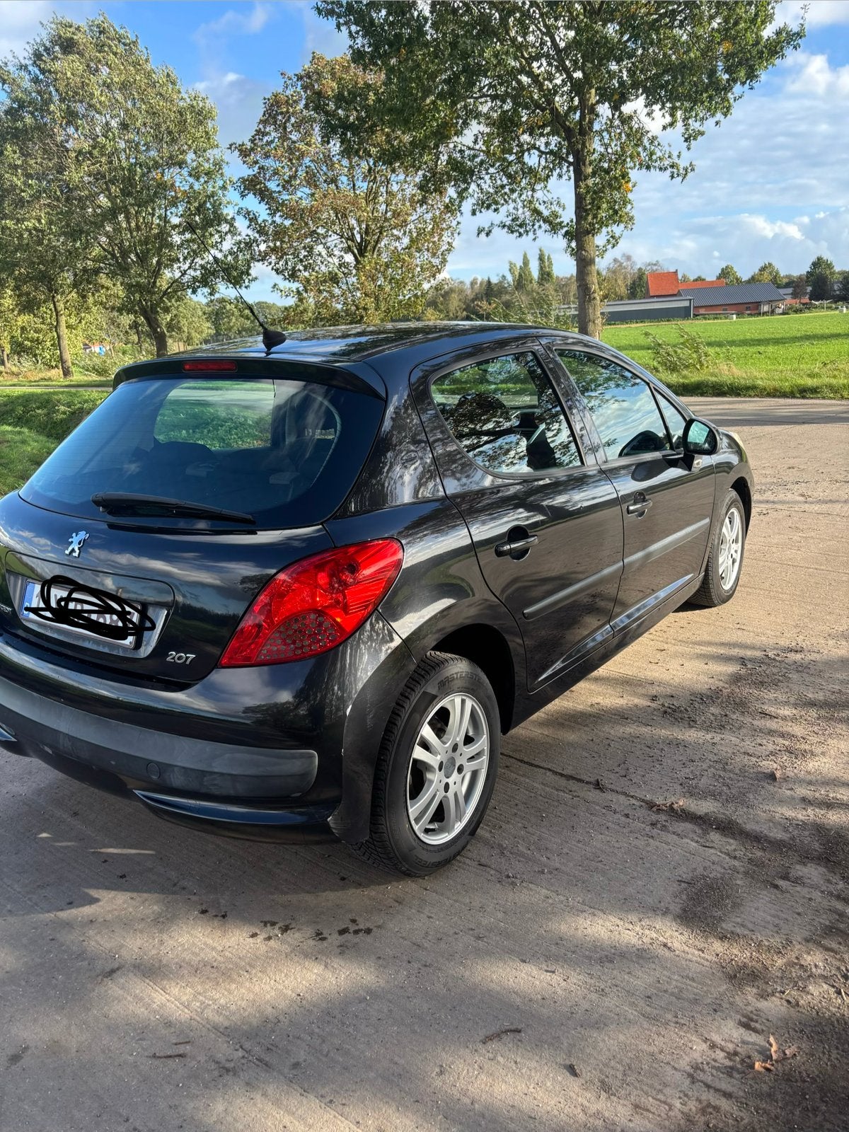 Peugeot 207 1.4i Gekeurd  airo, Auto's, Stof, 1360 cc, Zwart, Zwart