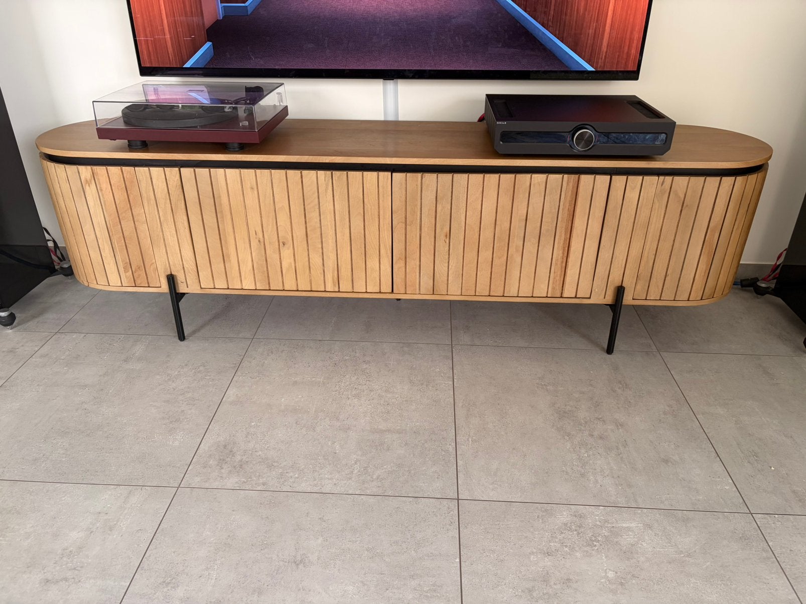 TV-Meubel Kave Home, Ophalen, Zo goed als nieuw