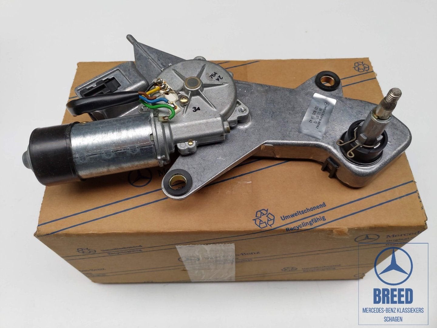NOS ruitenwissermotor achterklep Mercedes-Benz W123 T-Model, Neuf, -, -, Enlèvement ou Envoi
