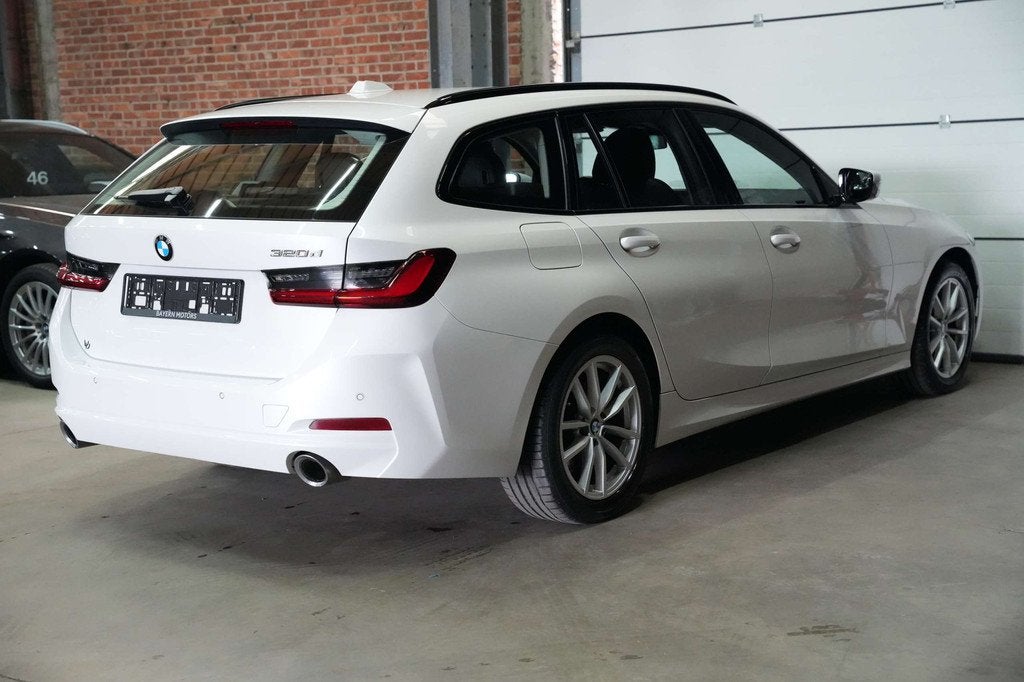 BMW 320 dA Facelift Automaat Garantie Touring EURO 6d, Autos, BMW, Cuir, Achat, Euro 6, Entreprise