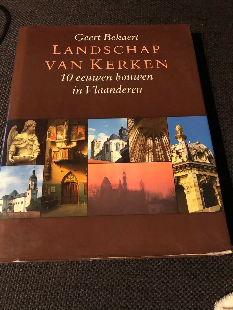 Landschap van Kerken, 10 eeuwen bouwen in Vlaanderen - Geert, Ophalen of Verzenden, Gelezen, Architectuur algemeen, Geert Bekaert