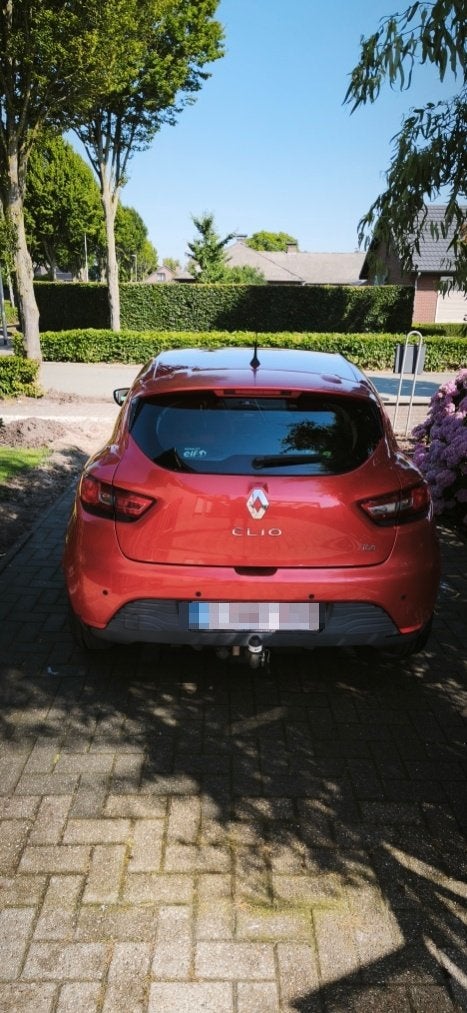 Renault Clio Authentique, Autos, Renault, Rouge, Euro 5, 898 cm³, Boîte manuelle