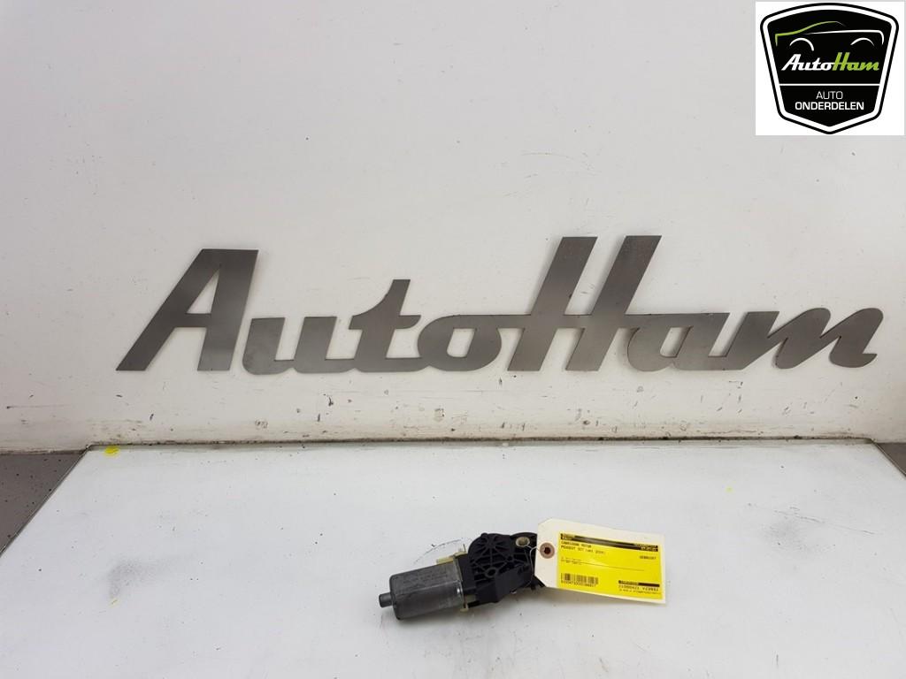 MOTEUR DE TOIT CABRIOLET 307 CC (3B) (|0390203228|8446L4|), Utilisé, Peugeot