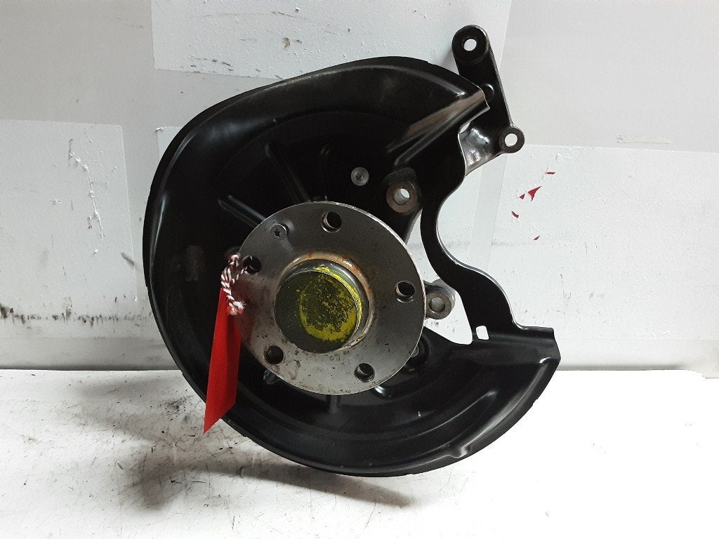 MOYEU DE ROUE ARRIÈRE GAUCHE Golf V (1K1) (1K0435N), Volkswagen, Mevr. I. Hauben, Utilisé, Rue de l'Espoir 34 34
4030  GRIVEGNÉE, BE