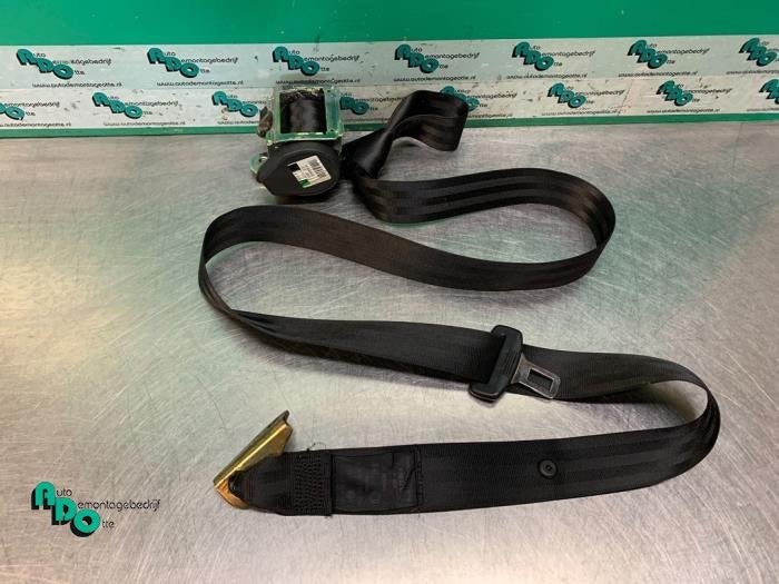Ceinture de sécurité arrière droite d'un Volkswagen Golf, Volkswagen, -, 3 mois de garantie, Utilisé