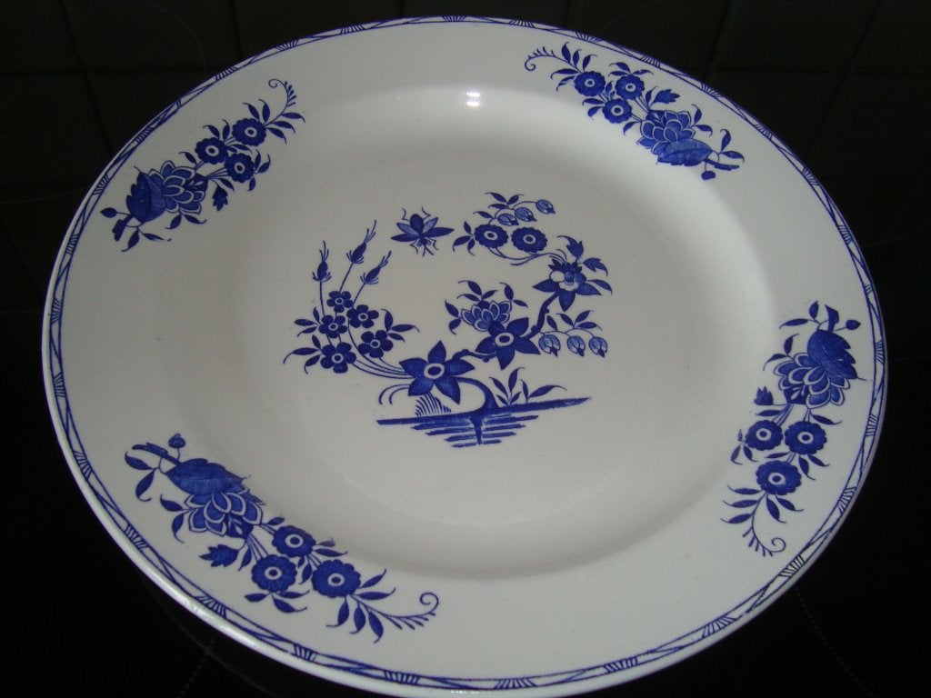 Ronde schotel Boch, decor Grand Bouquet., Ophalen
