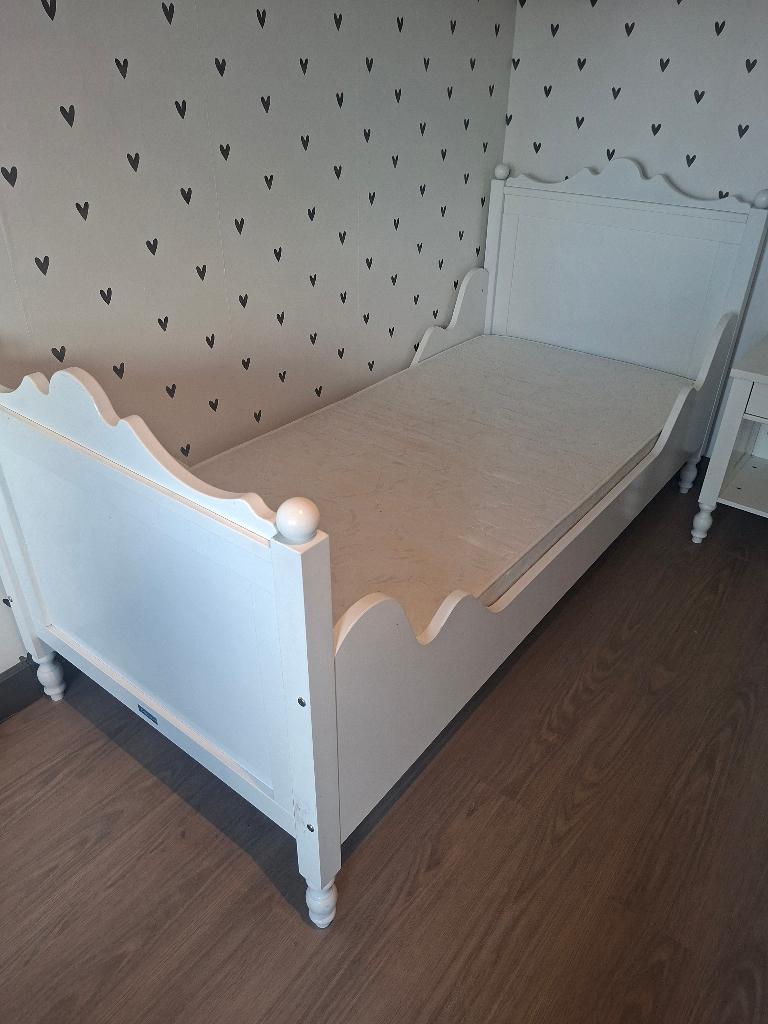 Wit prinsessenbed, Gebruikt, 70 tot 85 cm, 140 tot 160 cm, Ophalen