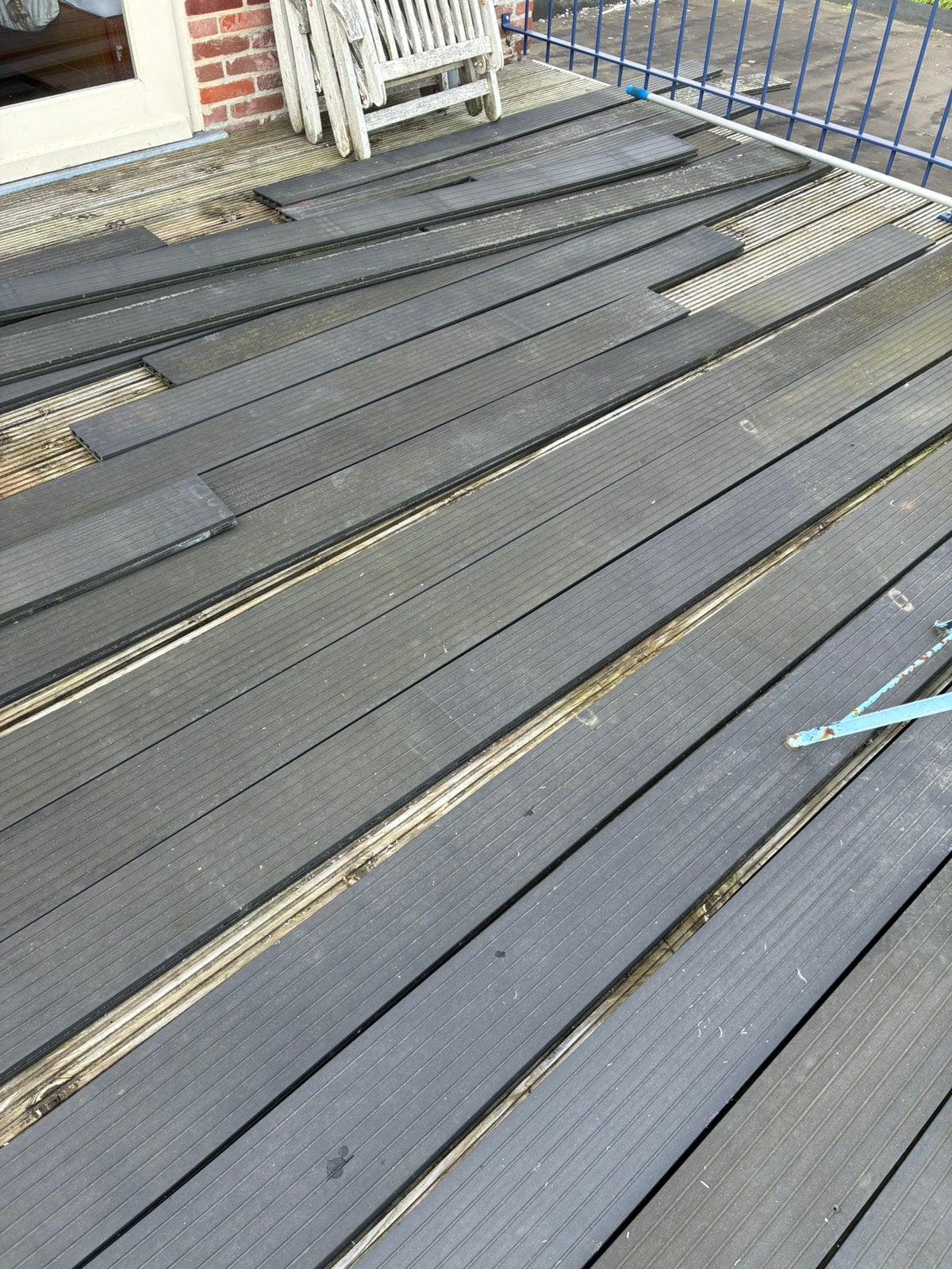 Composiet vlonderplanken ruim 20 m2, Ophalen, Gebruikt, Composiet