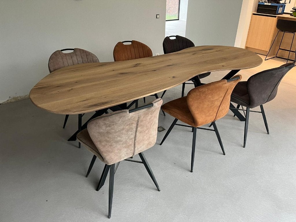 Organisch gevormde, ovale, ronde eetkamer tafel op maat., Ophalen, Nieuw, Eikenhout, Tafelblad