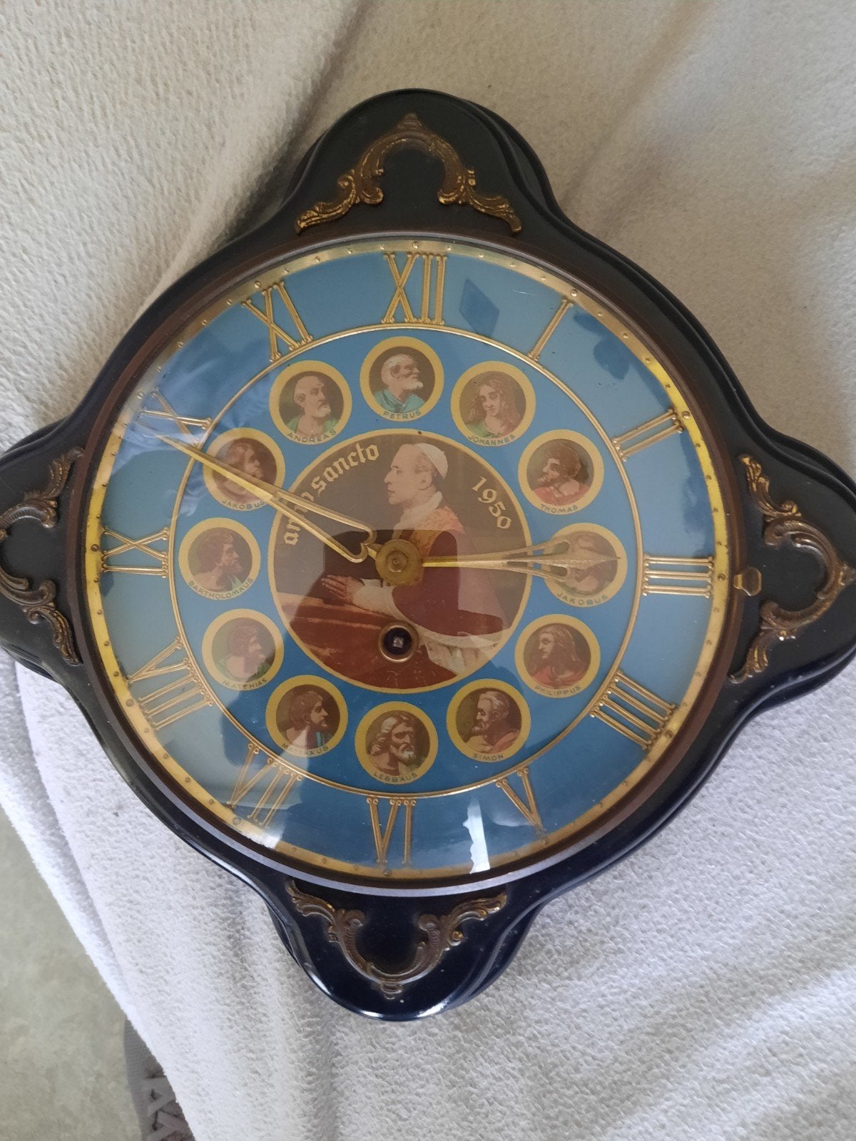 vintage wandklok 1950 met afbeelding paus pius x ii, Antiek en Kunst, Ophalen