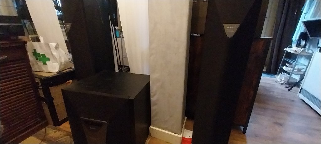 Sony 2 zuil boxen en subwoofer, Audio, Tv en Foto, Luidsprekerboxen, Ophalen, Gebruikt, Subwoofer, Sony