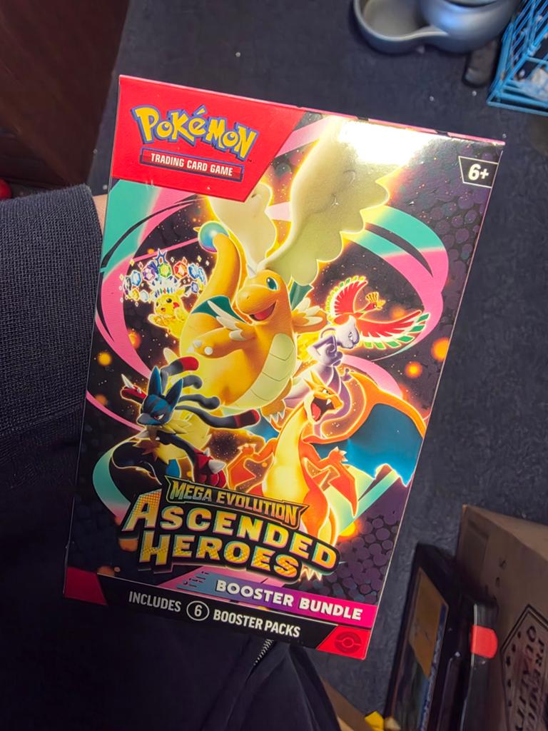 Ascended heroes etb en booster bundle en box, Ophalen of Verzenden, Nieuw, Overige typen, Foil