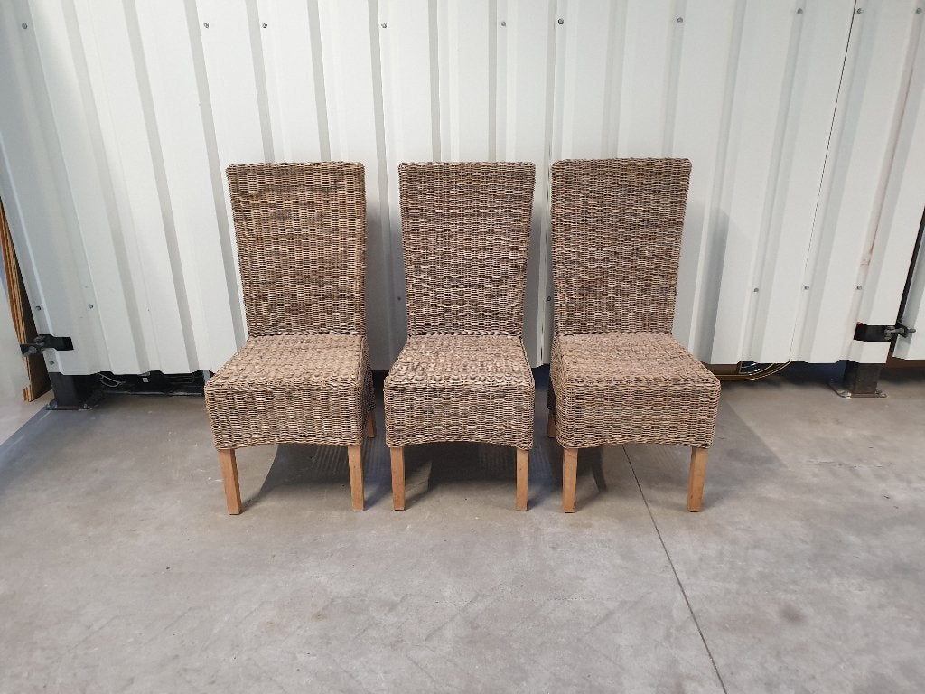 Gratis – drie gebruikte stoelen., Ophalen, Gebruikt, Drie