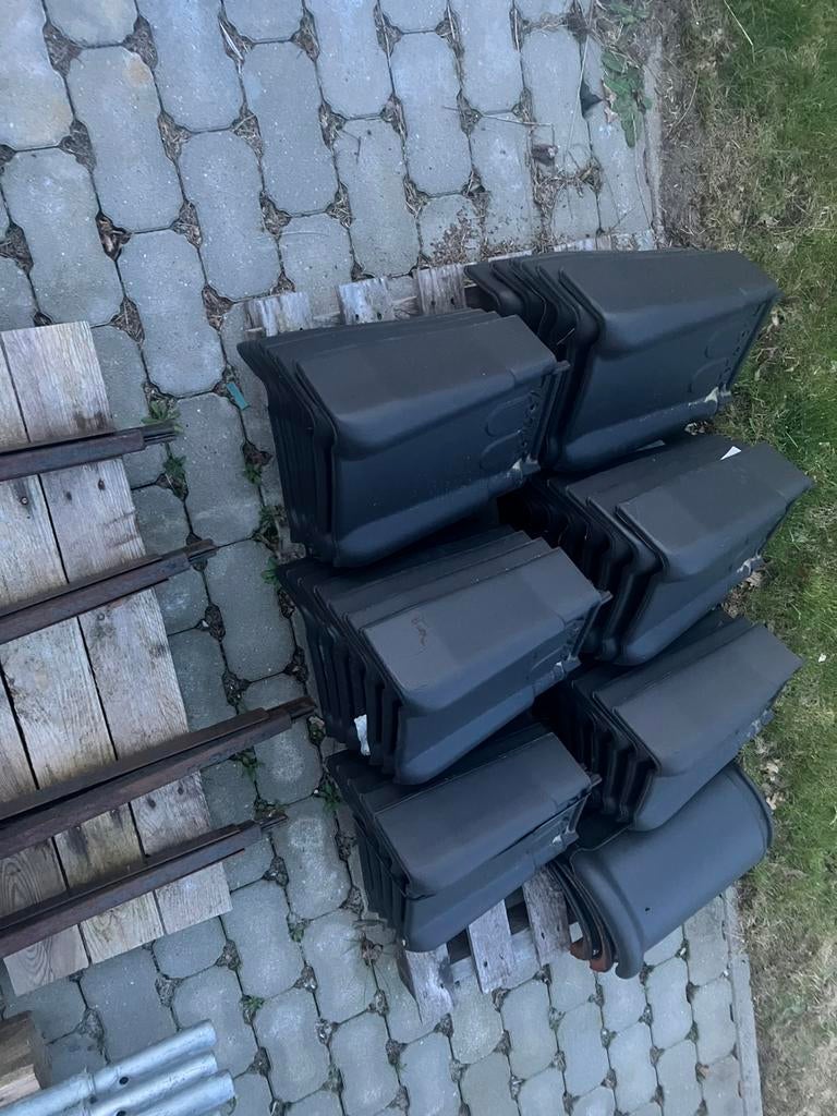 Vario 18 gevelpannen, Ophalen, Nieuw