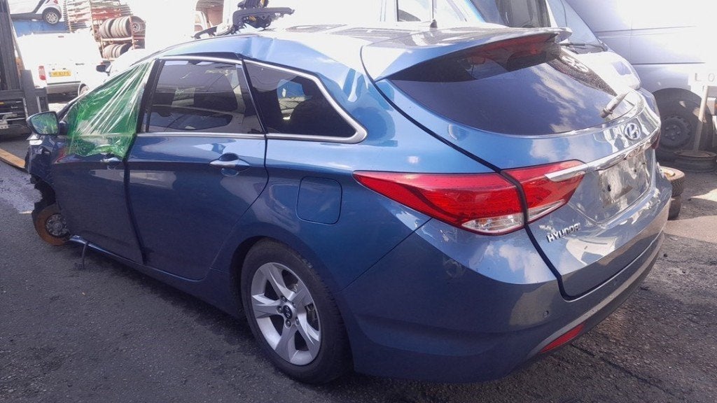 PORTE GAUCHE ARRIÈRE Hyundai i40 CW (VFC) (|770033Z000|), Kaiserleipromenade 5
63067  Offenbach am Main, DE, Utilisé, Porte, Hyundai