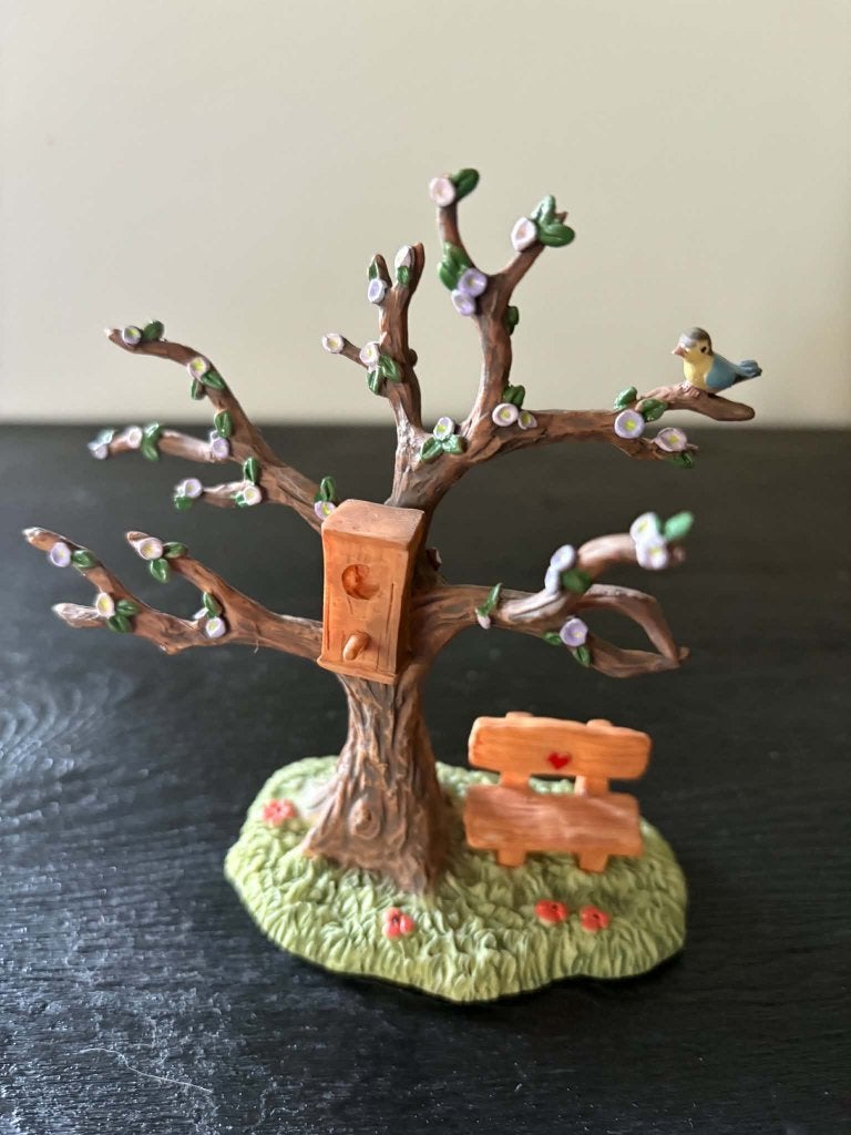 Arbre de printemps Hummel avec banc et nichoir, Enlèvement ou Envoi, Comme neuf, Hummel
