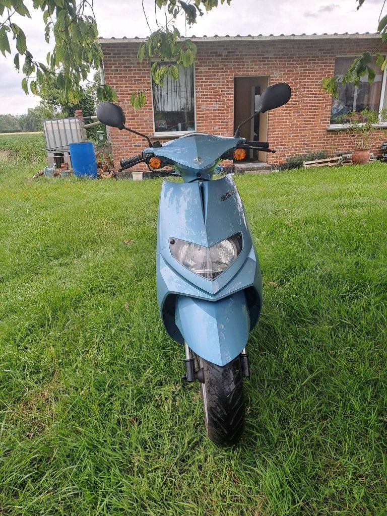 Suzuki Estilete 50 classe B, Vélos & Vélomoteurs, Scooters | Marques Autre, Classe B (45 km/h), Enlèvement, Utilisé, Essence