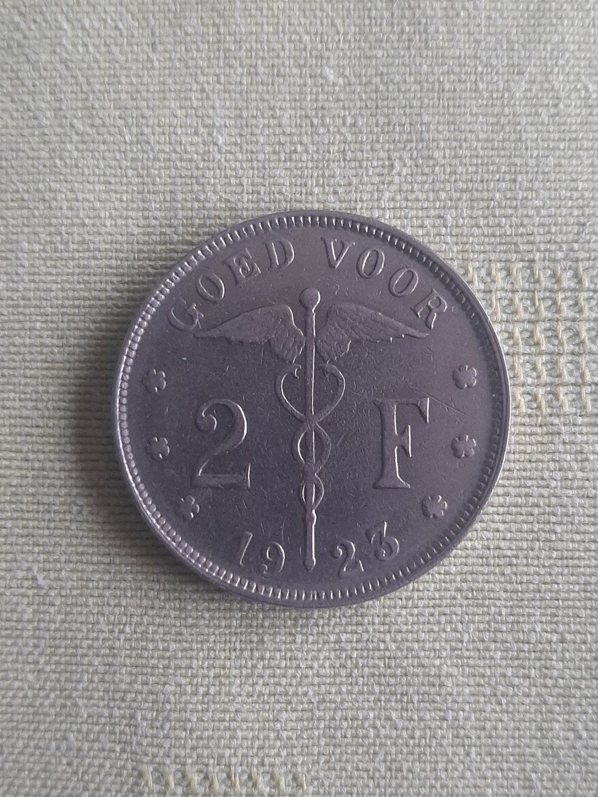 Albert Ier - 2 francs 1923 vol.
voir les photos

frais d'exp, Enlèvement ou Envoi