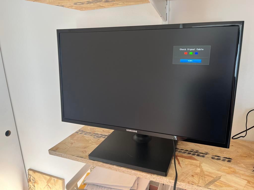 Samsung F24T400FH0 Zwart monitor, Computers en Software, Monitoren, Ophalen