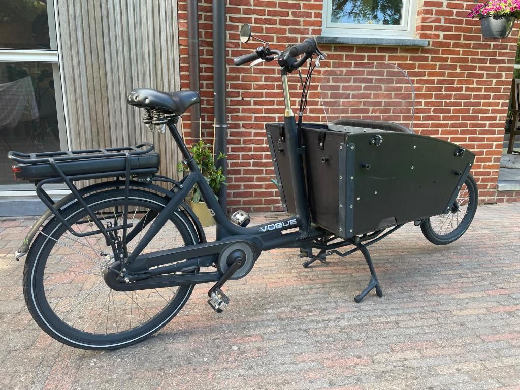 Bakfiets Vogue, Fietsen en Brommers, Fietsen | Bakfietsen, Gebruikt, Overige merken, 4 kinderen of meer, Elektrisch, Huif, Schijfrem