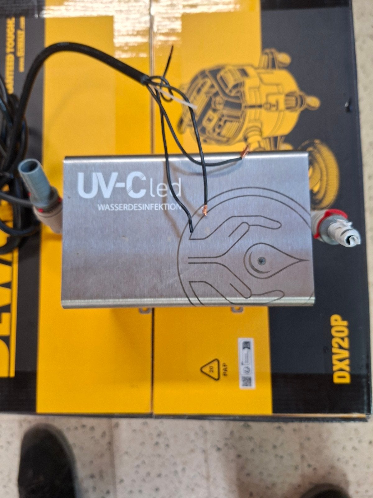 Uv- lamp we aquatec, Caravans en Kamperen, Kampeeraccessoires, Ophalen