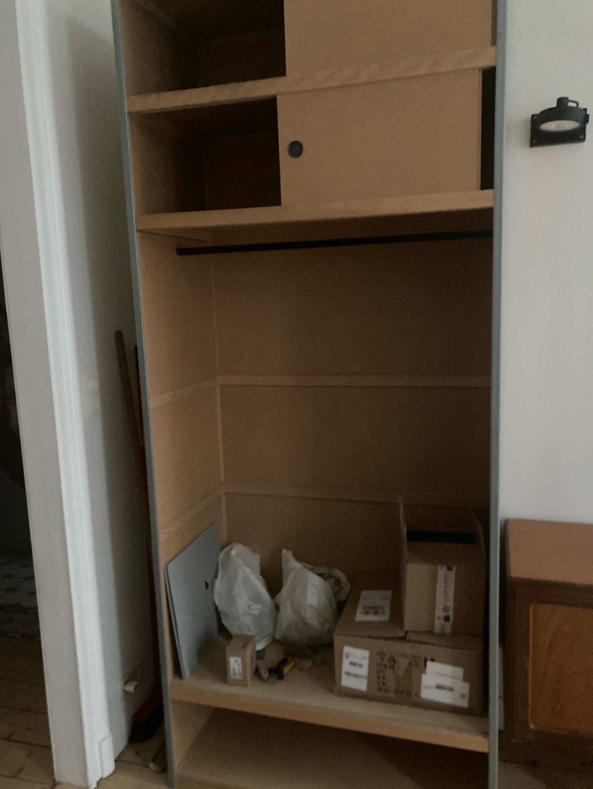 Kewlox kast, Ophalen, Gebruikt