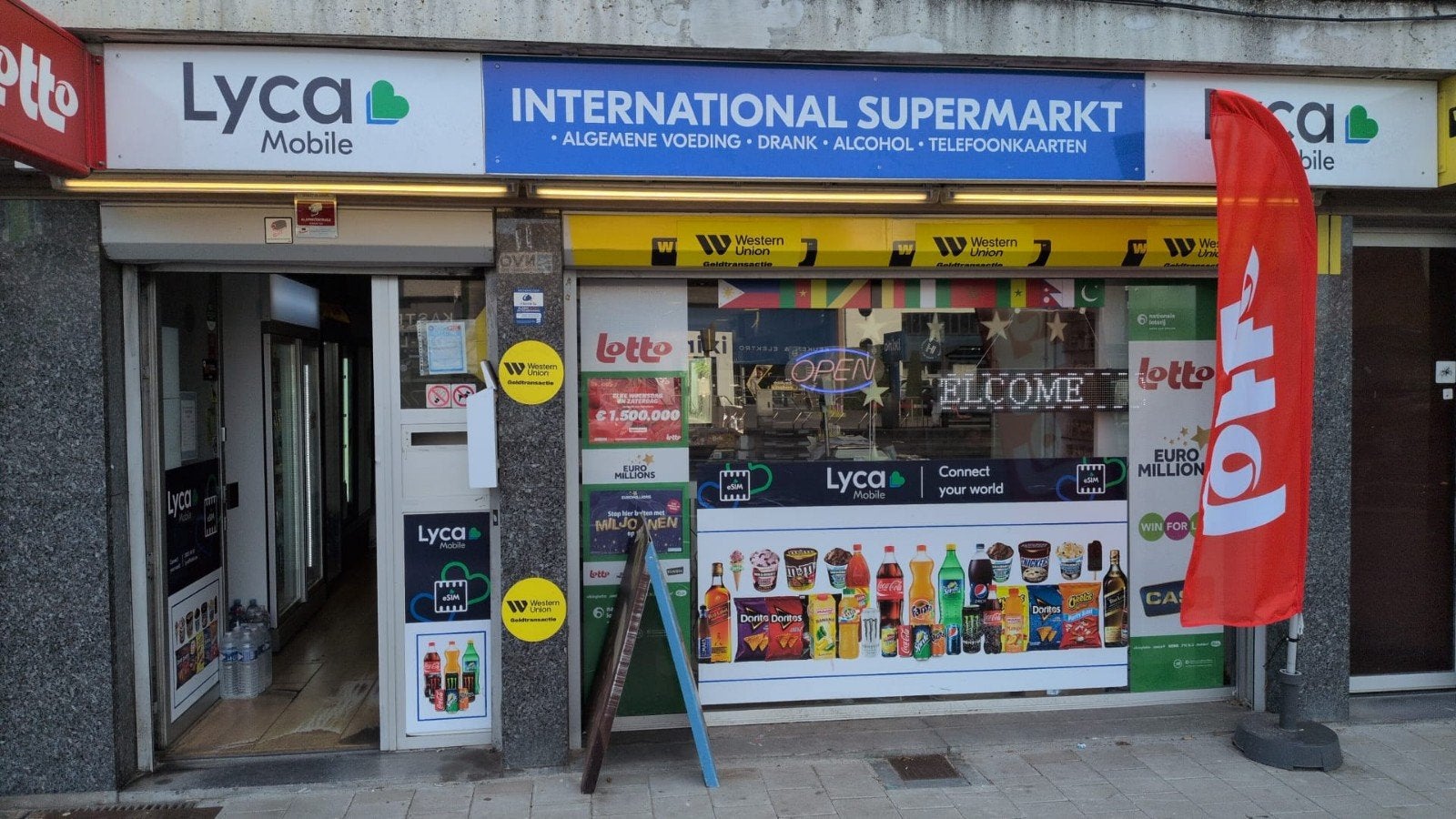 Internationale supermarkt over te nemen – Bredabaan Merksem, Autres types, Ventes sans courtier, Anvers (ville), 200 à 500 m²
