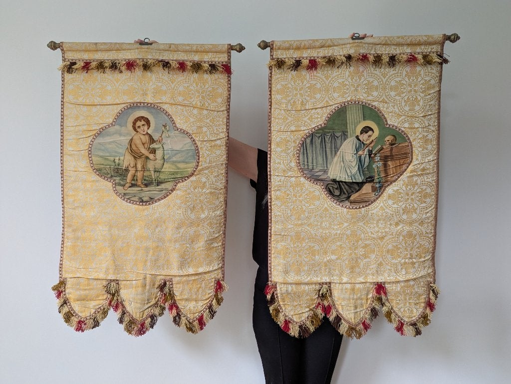 Set antieke processievaandels - Aloysius & Johannes de Doper, Collections, Enlèvement ou Envoi, Utilisé, Autres types, Christianisme | Catholique