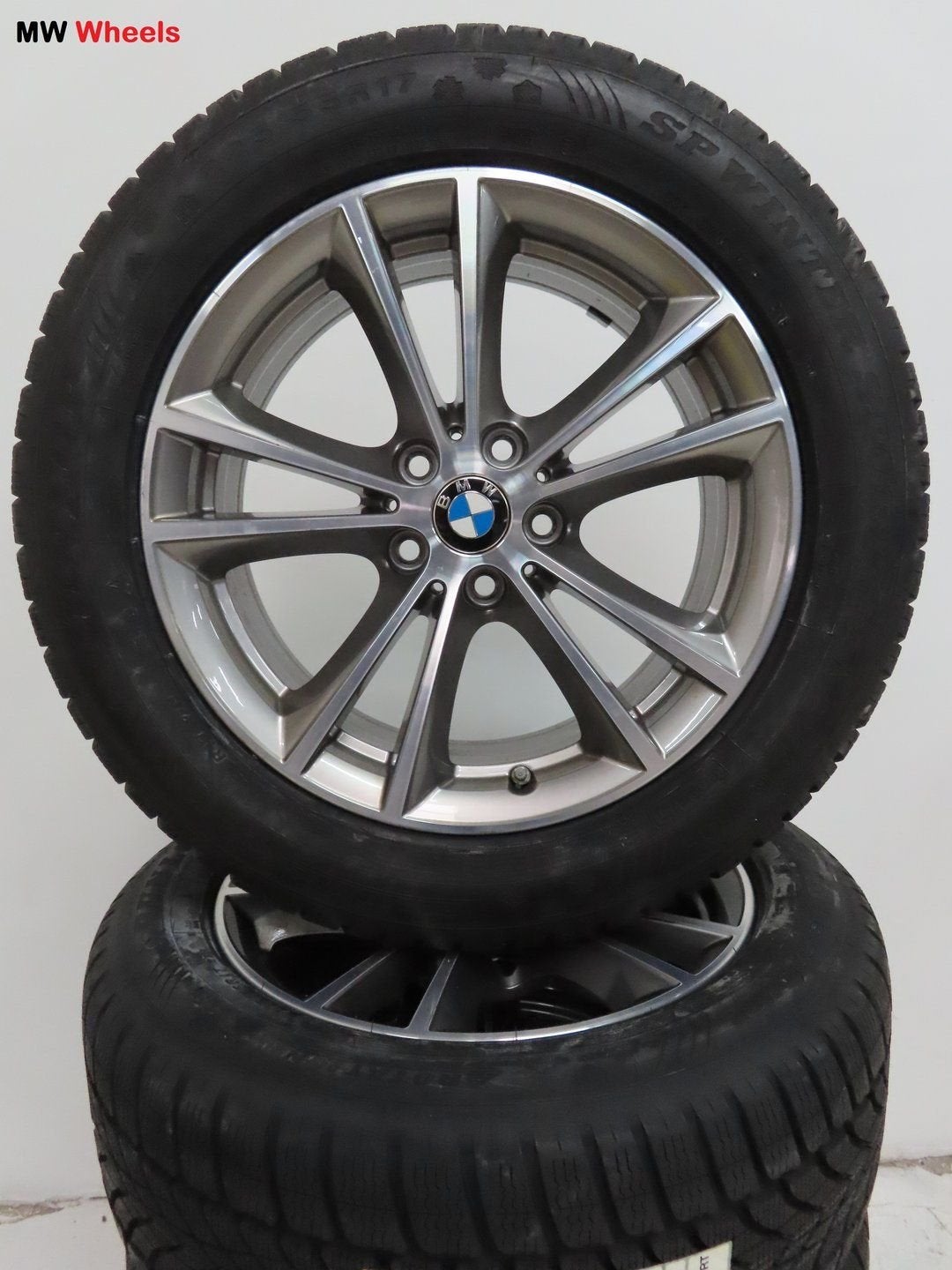 Originele BMW 17 inch velgen 5 serie G30 G31 winterbanden, Pneus et Jantes, Pneus hiver, Véhicule de tourisme, -