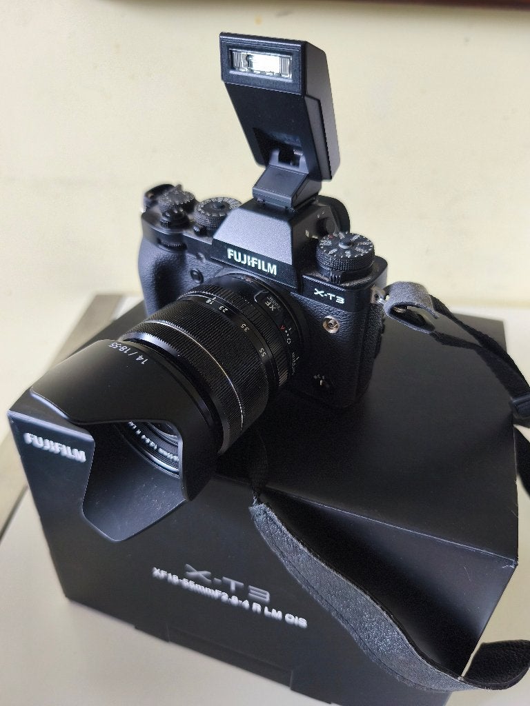 Fuji X-T3  + XF18-55 f2.8-4 R LM OIS, TV, Hi-fi & Vidéo, Appareils photo numériques, Stabilisation d'image, Comme neuf, Appareil photo hybride