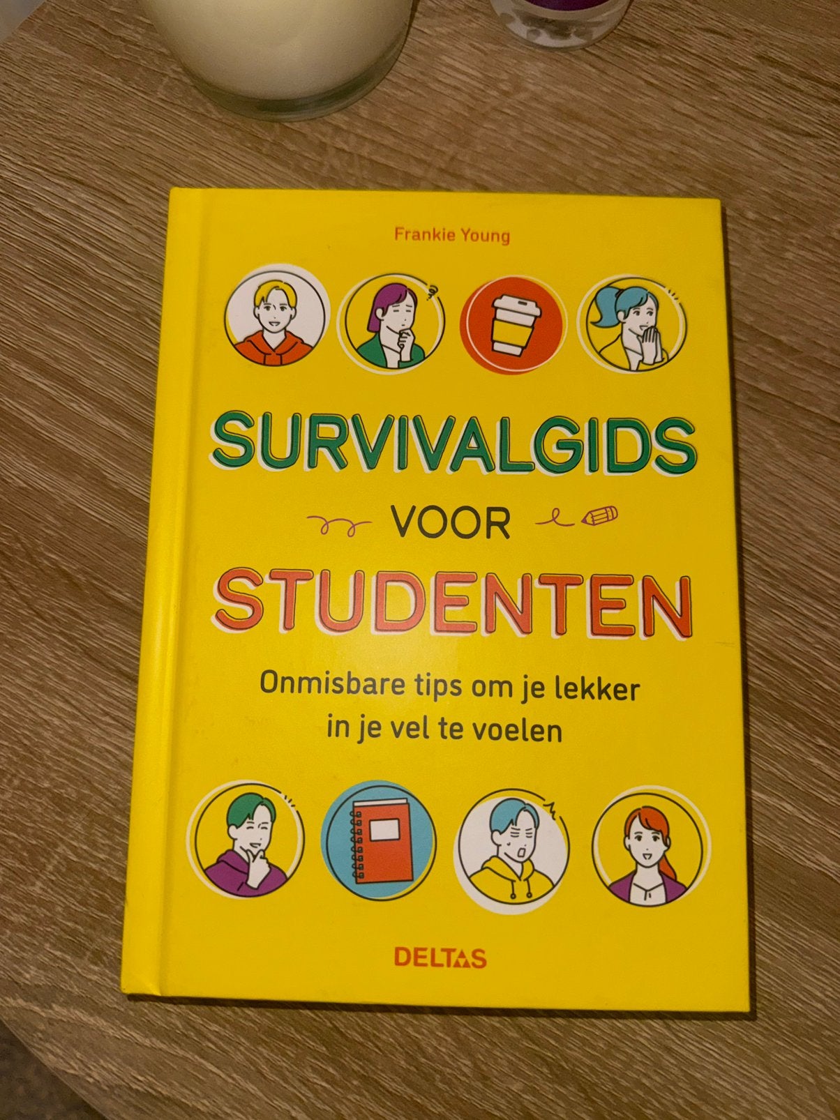 SURVIVALGIDS VOOR STUDENTEN, Livres, Enlèvement, Neuf, Néerlandais