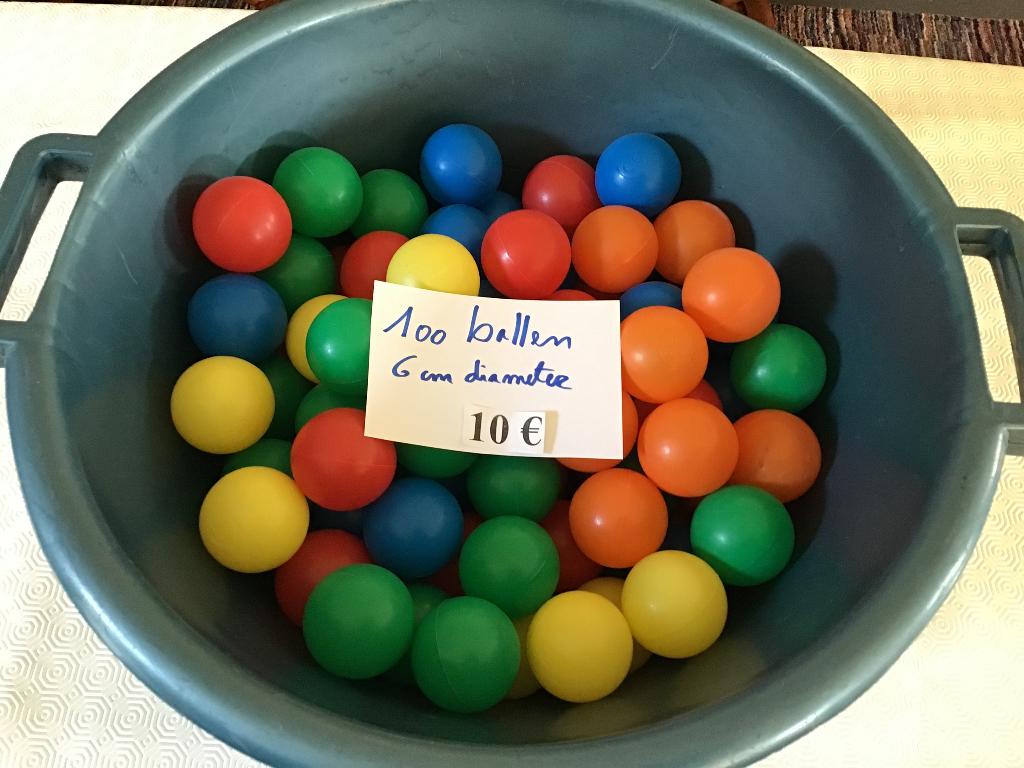 diverse soorten ballen aan spotprijzen, Kinderen en Baby's, Ophalen of Verzenden, Zo goed als nieuw