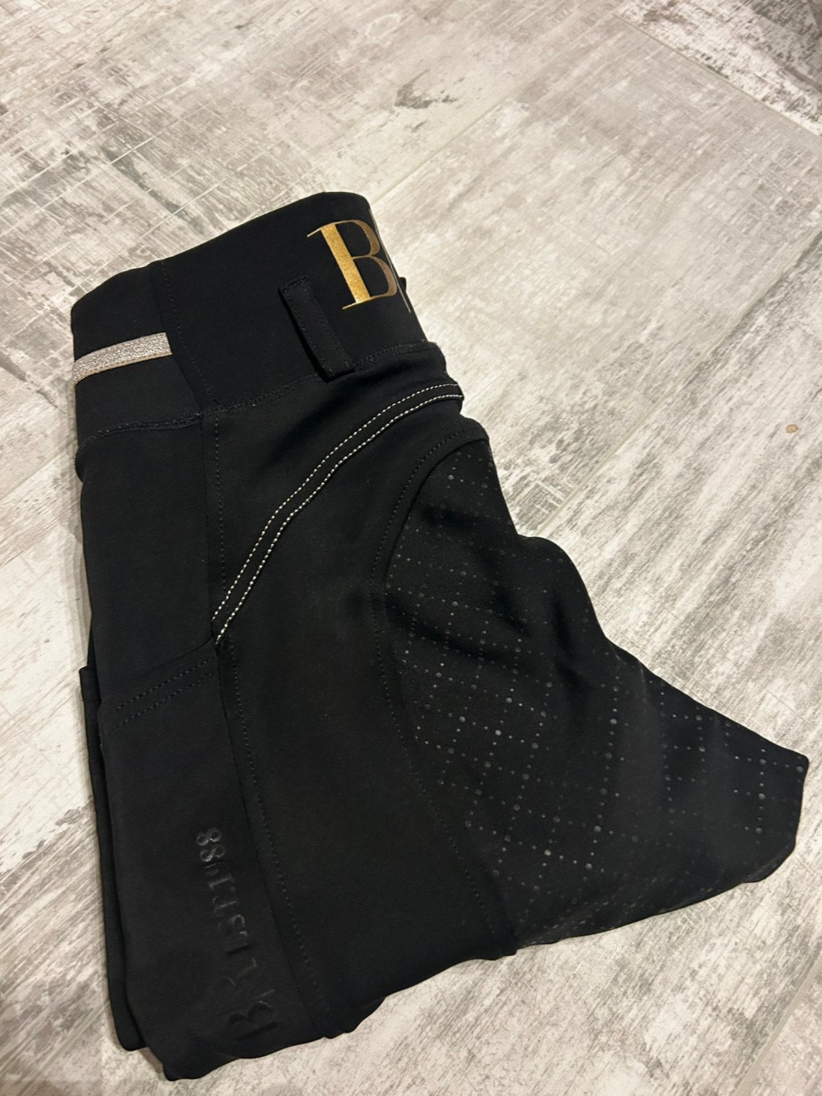 Verschillende broeken en polo paardrijden, bodywarmzr, Dieren en Toebehoren, Ophalen, Zo goed als nieuw, BR
