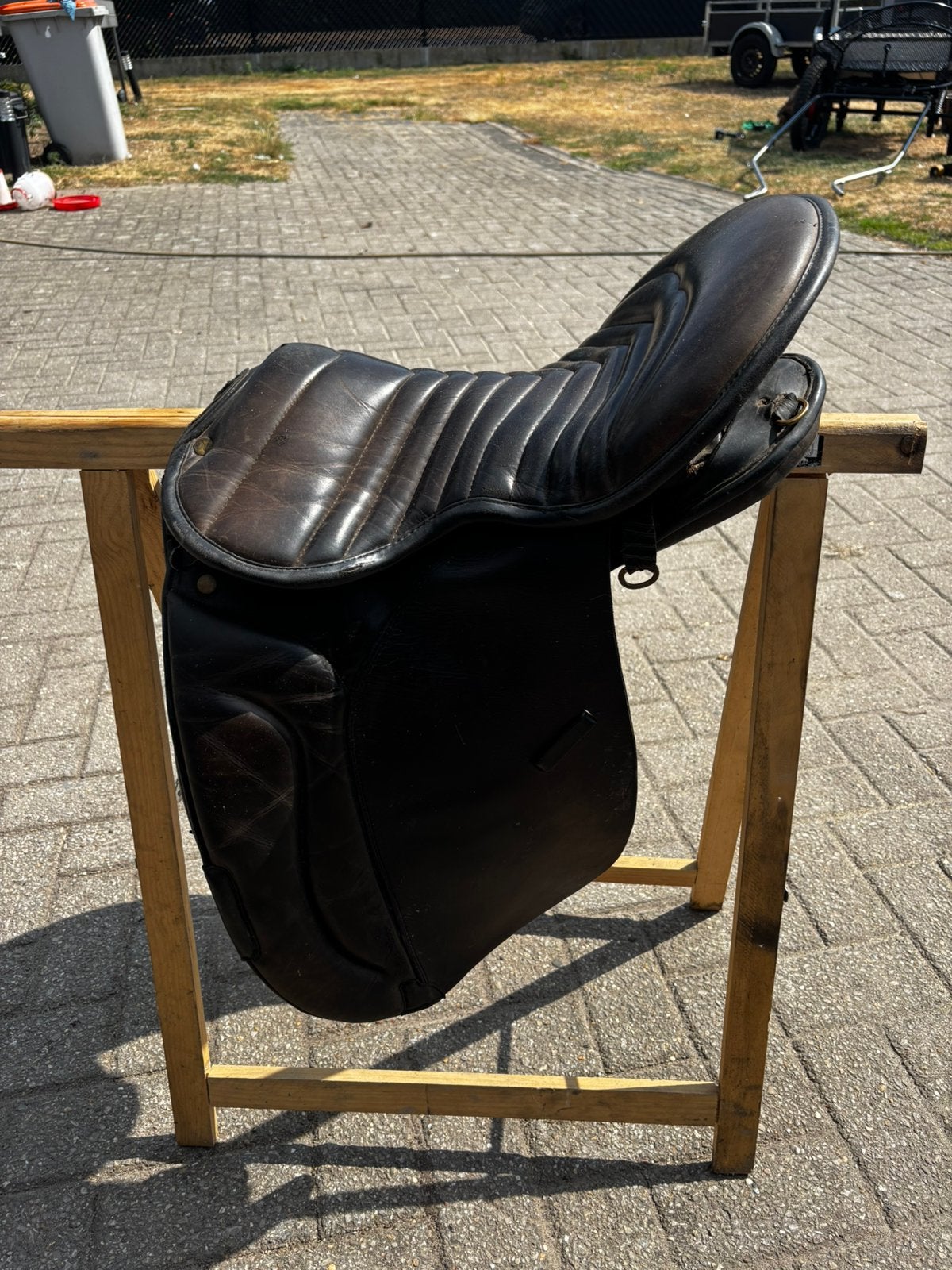 Dressuurzadel jorge canaves, Dieren en Toebehoren, Ophalen, L (17.5 inch), Gebruikt, Dressuur