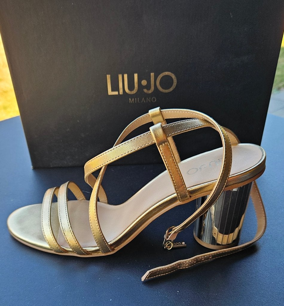 Goudkleurige Liu Jo sandaal 39, Kleding | Dames, Schoenen, Ophalen, Overige kleuren, Liu Jo, Sandalen of Muiltjes